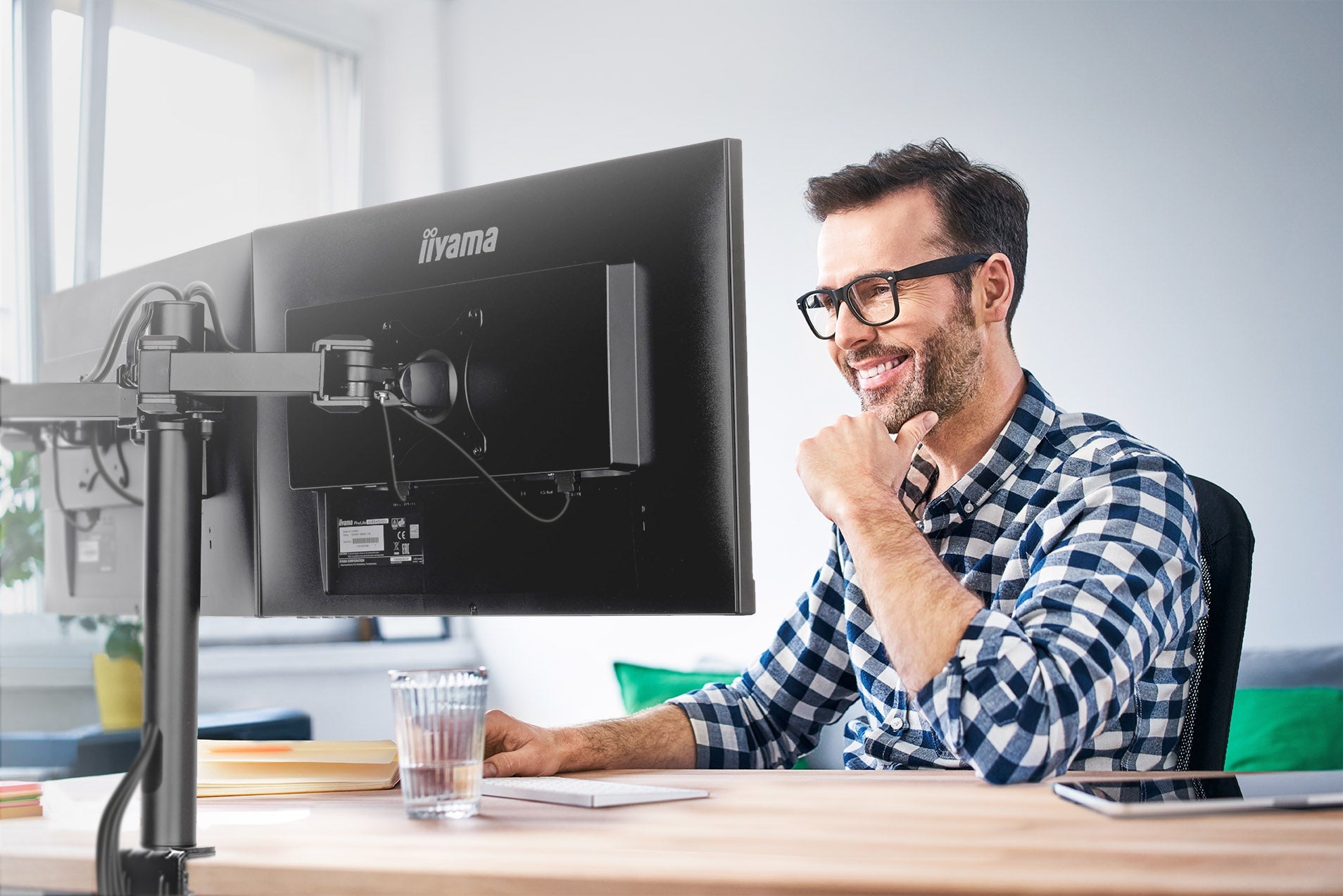 Hour Desktop Accessories – After Hours Computers